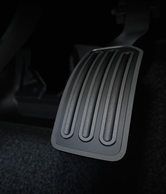 Nissan LEAF E Pedal